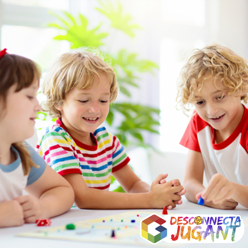 JOCS DE TAULA EN FAMÍLIA